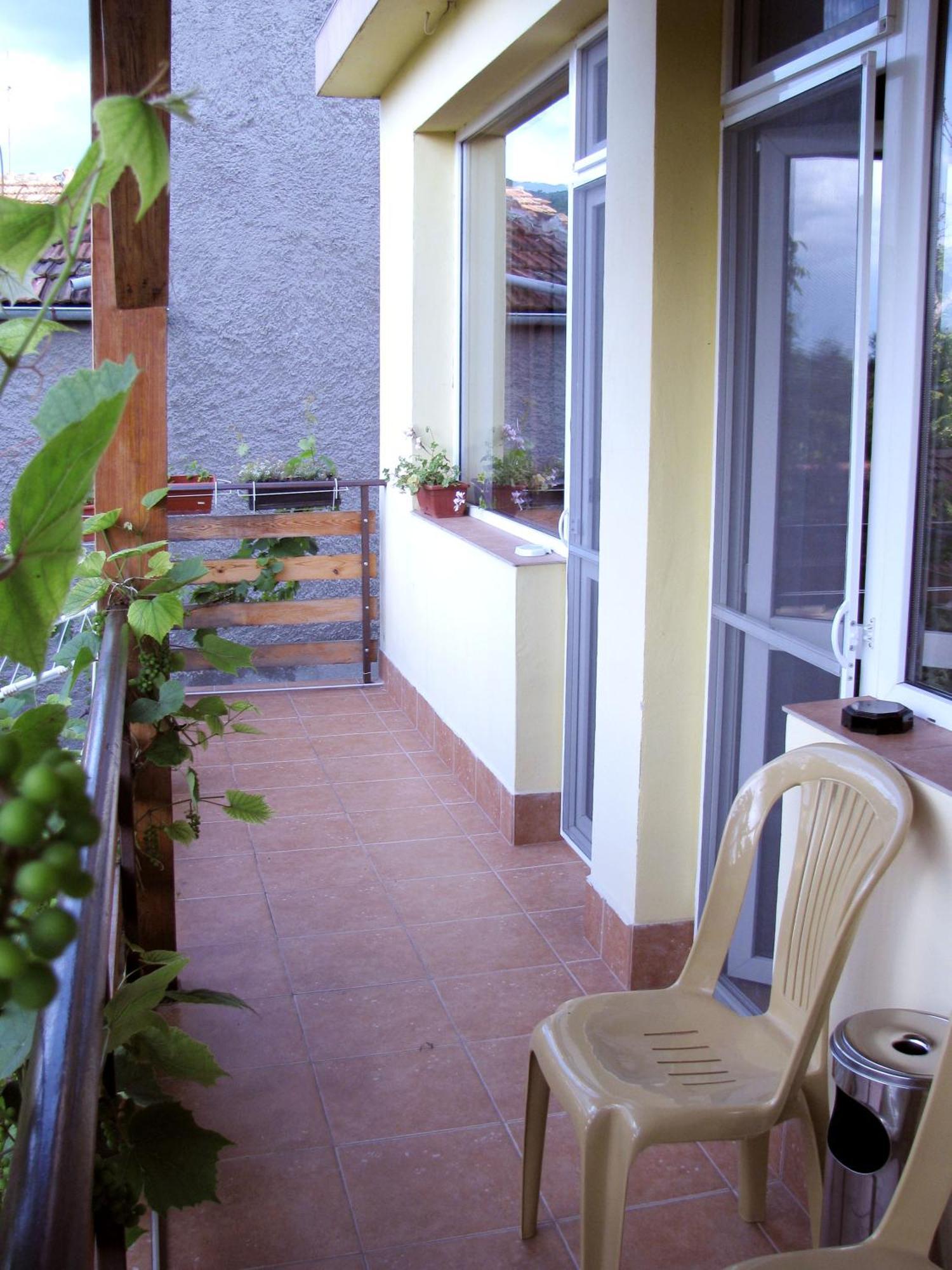 Guest House Familia Samovodene 외부 사진