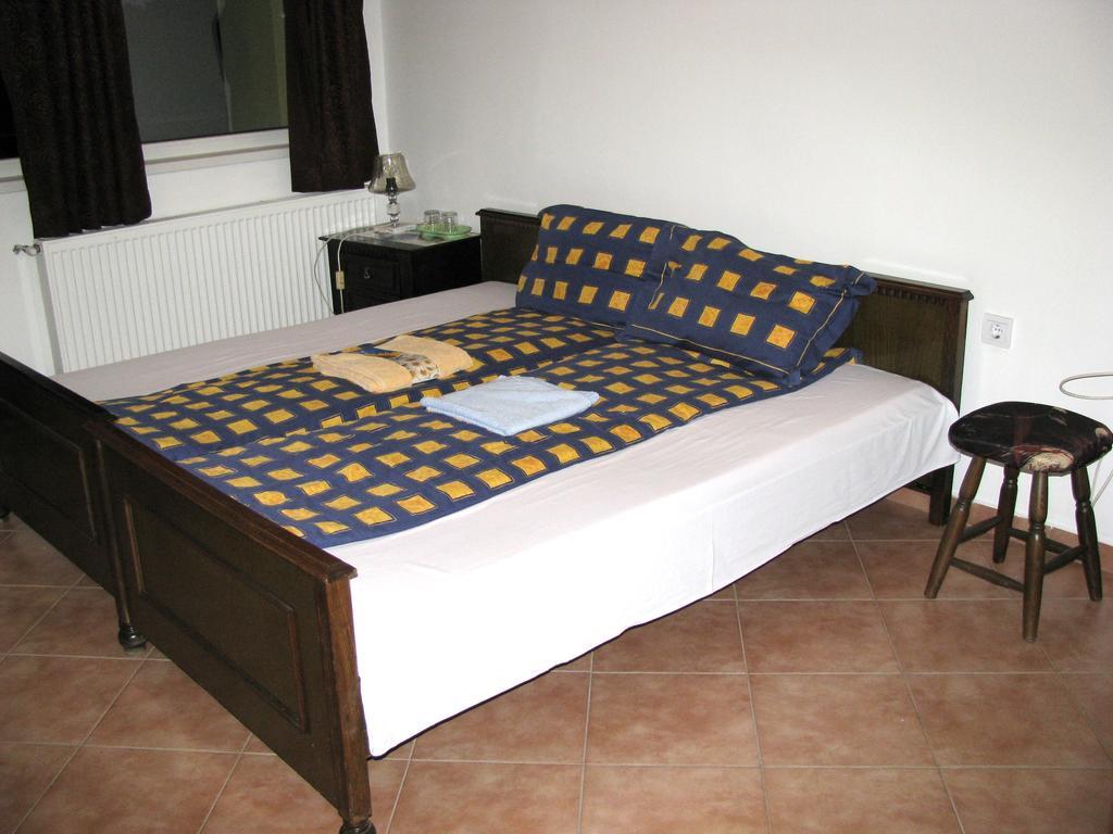 Guest House Familia Samovodene 외부 사진